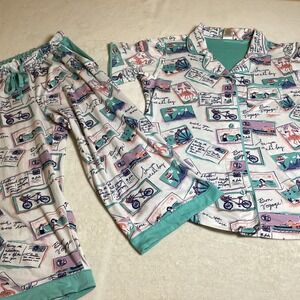 Munki Munki Two‑Piece Pajama Set – Postcard Print – White/Teal/Pink – Size Large